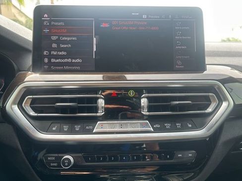 Used 2022 BMW X4 xDrive30i w/ Convenience Package image 10