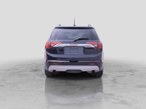 Used 2017 GMC Acadia SLT AWD/4WD image 7