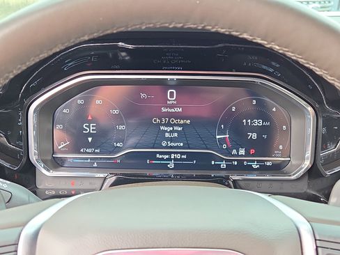 Used 2024 GMC Sierra 1500 SLT w/ SLT Premium Plus Package image 23