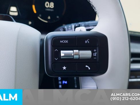 Used 2025 Hyundai Santa Fe Calligraphy image 28