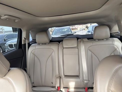 Used 2021 Lincoln Nautilus Reserve image 21