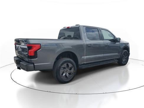 New 2025 Ford F150 Lightning Flash AWD/4WD image 7