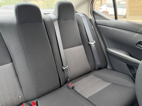 Used 2025 Nissan Sentra SV FWD image 37