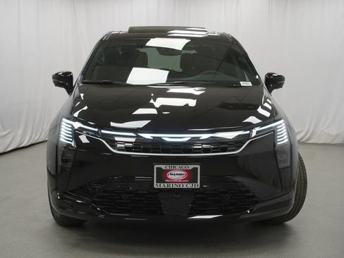 New 2027 Chrysler Pacifica Select AWD/4WD image 7