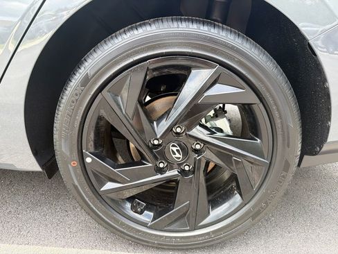 New 2026 Hyundai Elantra SEL Sport Premium FWD image 19