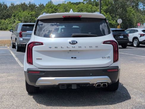 Used 2020 Kia Telluride SX w/ SX Prestige Package AWD/4WD image 4