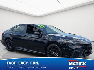 Used 2025 Toyota Camry SE FWD video 1
