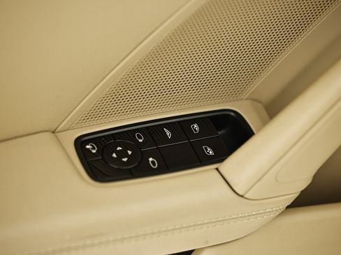 Certified 2020 Porsche 911 Carrera S image 22