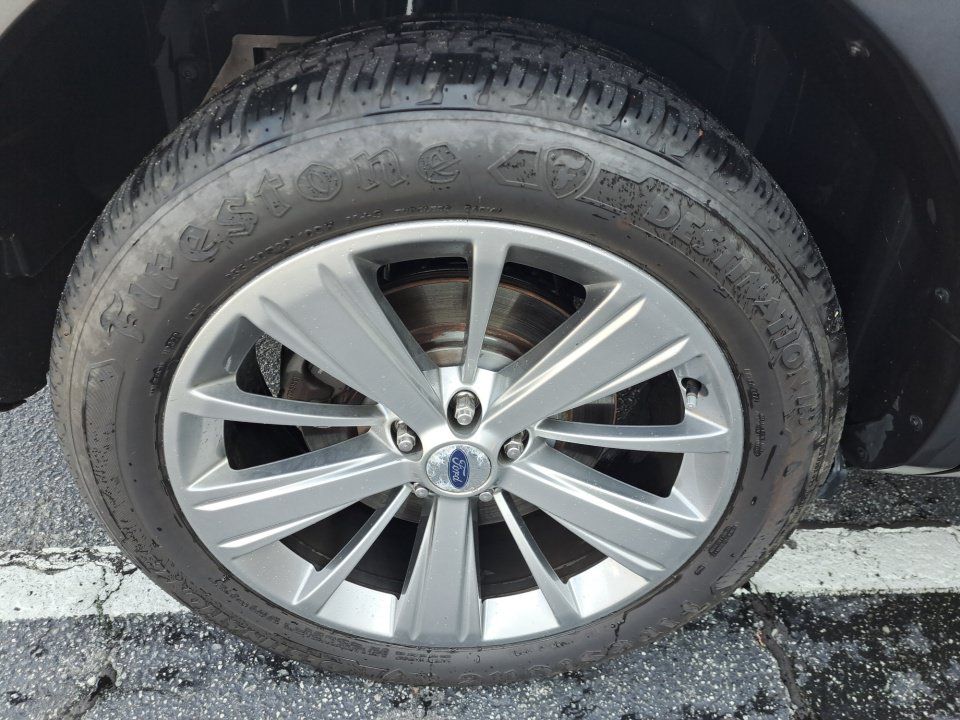 Used 2018 Ford Explorer Limited AWD/4WD image 21