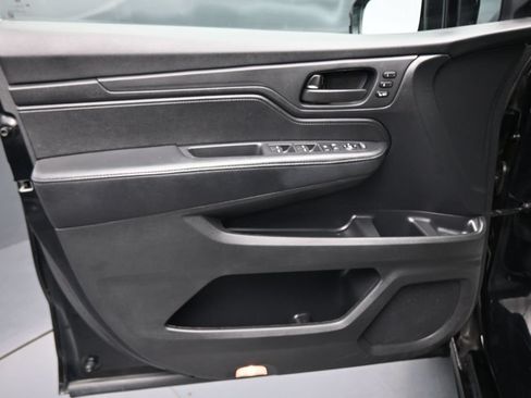 Used 2025 Honda Odyssey Sport-L image 10
