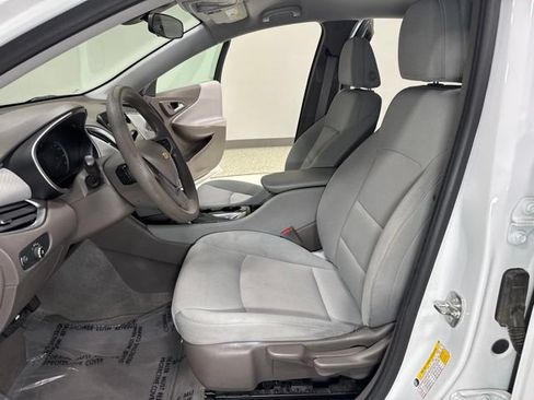 Used 2020 Chevrolet Malibu LS FWD image 11