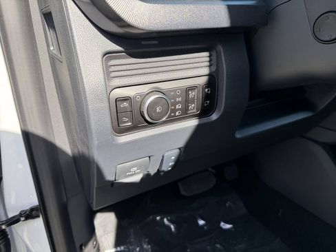 New 2026 Ford F250 Platinum AWD/4WD image 29
