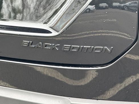 Certified 2025 Honda Pilot Black Edition image 29