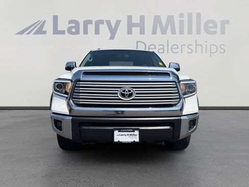 Used 2014 Toyota Tundra Limited w/ Limited Premium Package AWD/4WD image 8