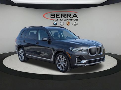 Used 2020 BMW X7 xDrive40i w/ Premium Package image 11