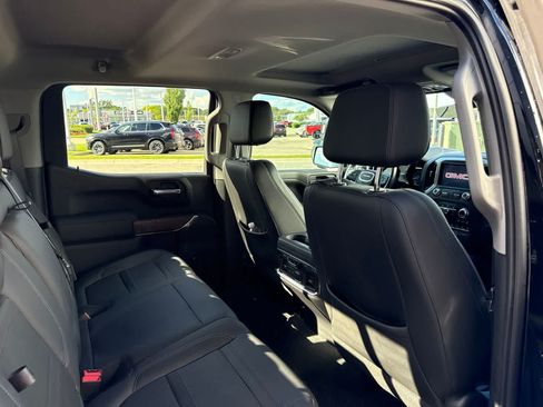 Used 2021 GMC Sierra 1500 Denali w/ Denali Ultimate Package AWD/4WD image 12