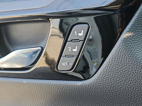 New 2026 Honda CR-V EX-L image 15