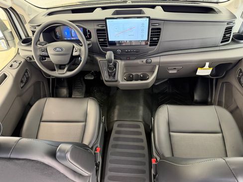 New 2026 Ford Transit 250 148 Medium Roof RWD image 20