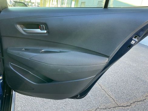 Used 2020 Toyota Corolla LE image 34