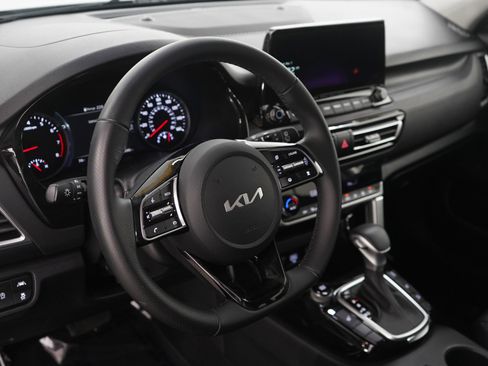 Used 2023 Kia Seltos SX AWD/4WD image 20