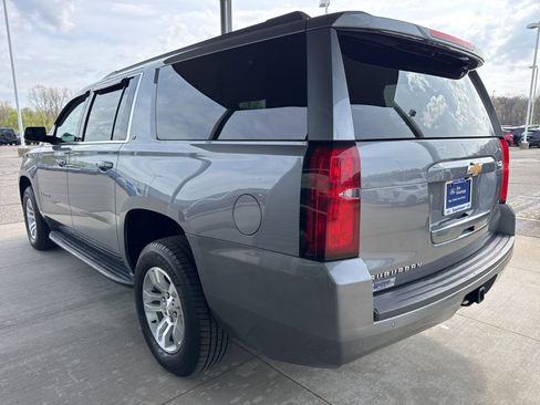 Used 2019 Chevrolet Suburban LT AWD/4WD image 5
