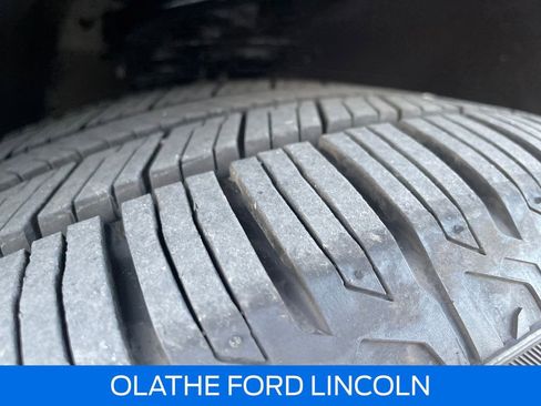 Certified 2022 Ford Edge SE w/ Black Appearance Package image 31