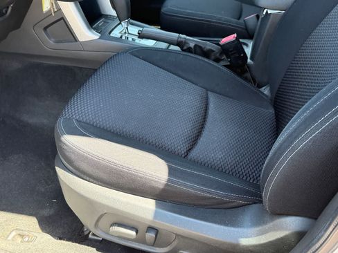 Used 2016 Subaru Forester 2.5i Premium AWD/4WD image 15