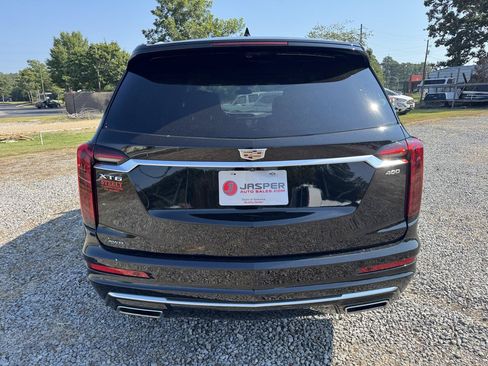 Used 2020 Cadillac XT6 Premium Luxury AWD/4WD image 4