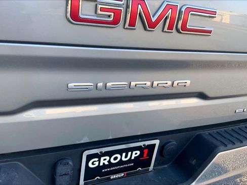 Used 2025 GMC Sierra 1500 SLT RWD image 30