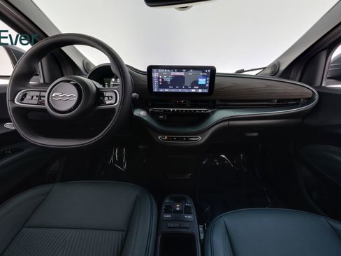 Used 2025 FIAT 500 e FWD image 26