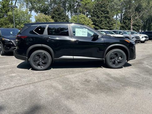 New 2026 Nissan Rogue SV AWD/4WD image 8