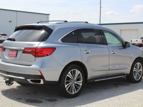 Used 2017 Acura MDX SH-AWD w/ Technology Package image 5