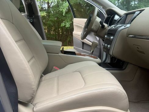 Used 2014 Nissan Murano LE w/ Platinum Edition Package FWD image 14