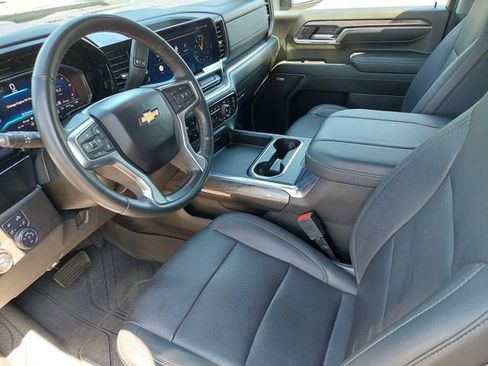 Used 2024 Chevrolet Silverado 3500 LTZ w/ LTZ Premium Package AWD/4WD image 21