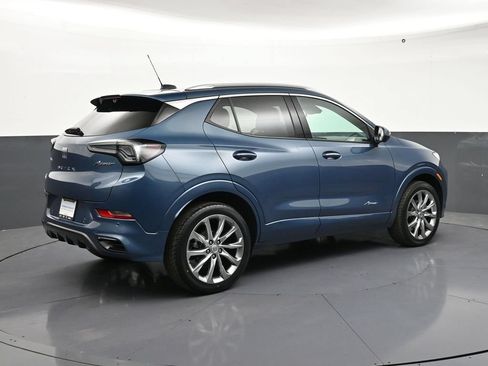 Used 2024 Buick Encore GX Avenir w/ Avenir Technology Package AWD/4WD image 5