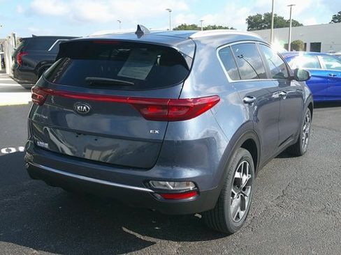 Used 2020 Kia Sportage EX image 4