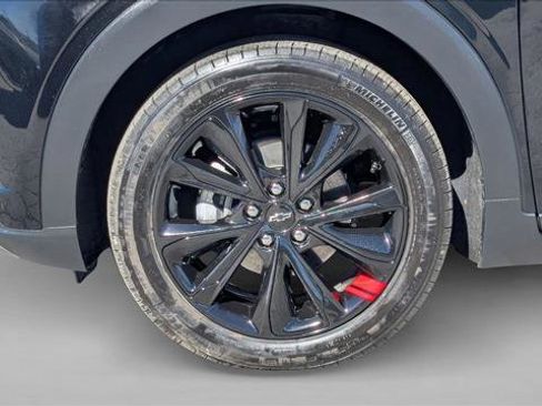 Used 2023 Chevrolet Bolt EUV Premier w/ Redline Edition image 28