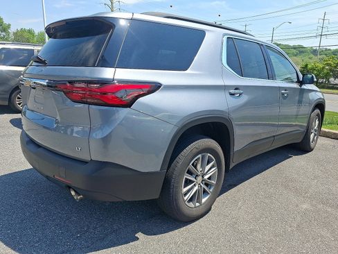 Used 2023 Chevrolet Traverse LT AWD/4WD image 6