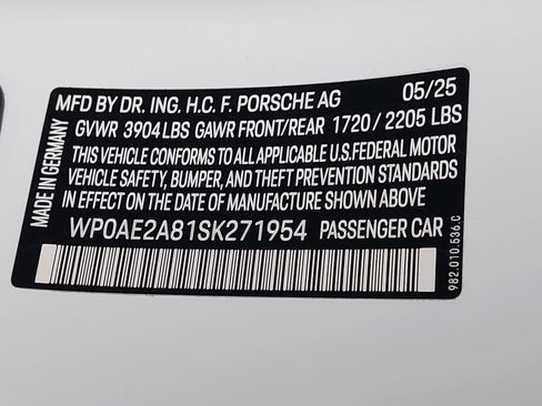 Certified 2025 Porsche 718 Cayman GT4 RS RWD image 31