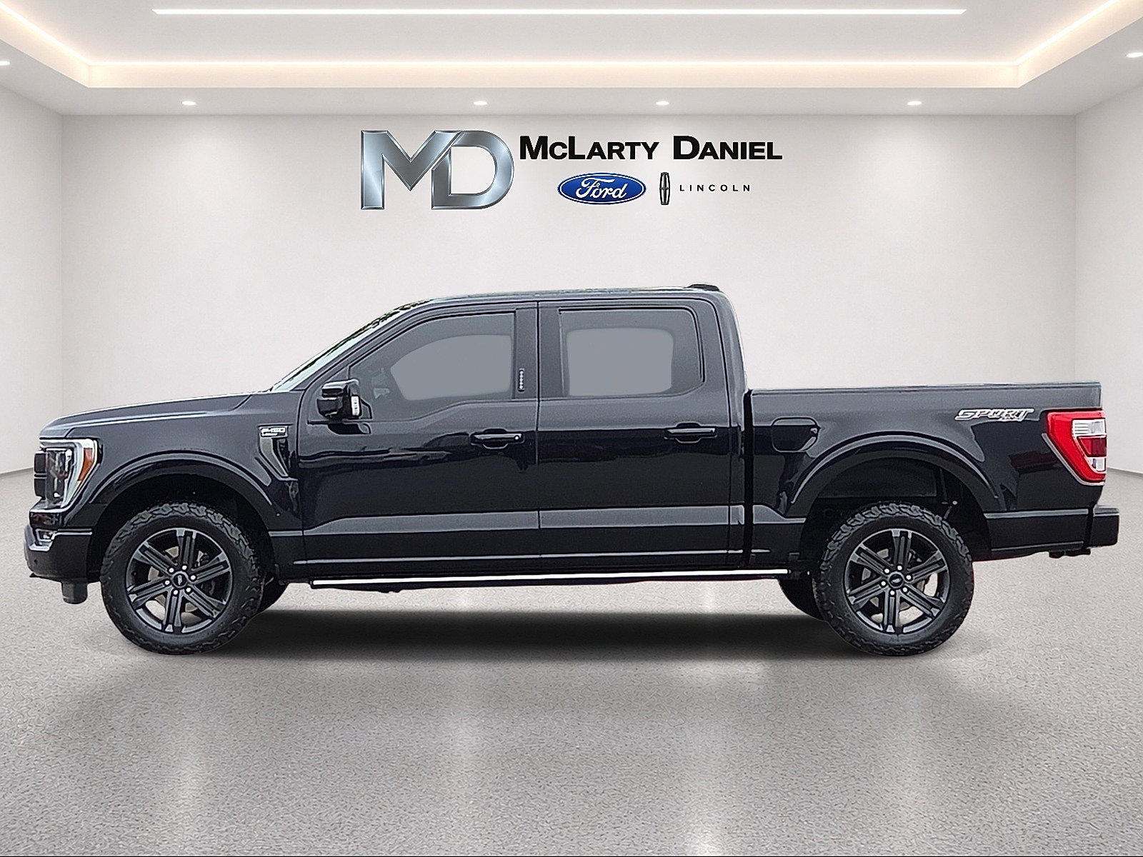Certified 2023 Ford F150 Lariat w/ Equipment Group 502A High AWD/4WD image 3