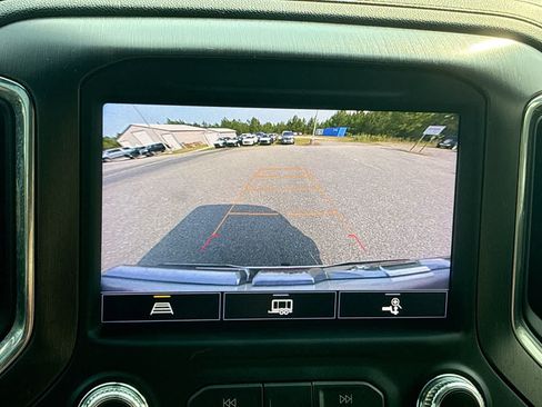 Used 2021 GMC Sierra 1500 AT4 AWD/4WD image 14