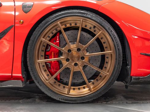 Used 2016 Ferrari 488 GTB RWD image 28