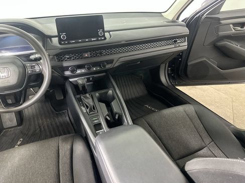 Used 2023 Honda Accord LX image 19