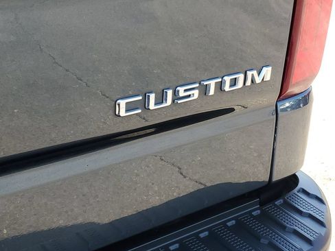Certified 2020 Chevrolet Silverado 1500 Custom w/ Custom Value Package AWD/4WD image 29