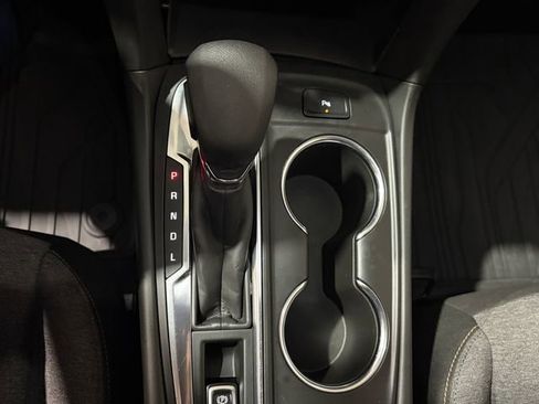 Used 2022 Chevrolet Equinox LT image 23