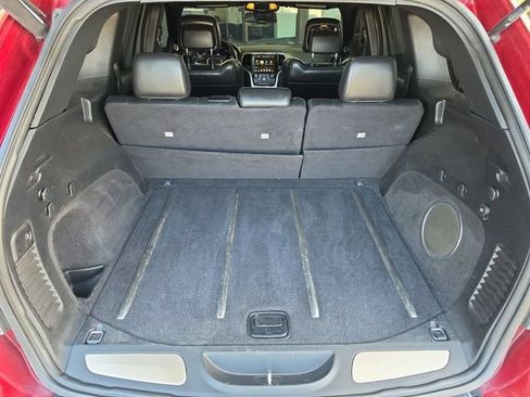 Used 2015 Jeep Grand Cherokee SRT AWD/4WD image 19