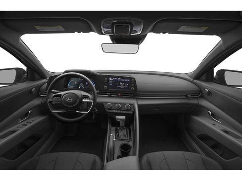 Used 2024 Hyundai Elantra SE FWD image 5