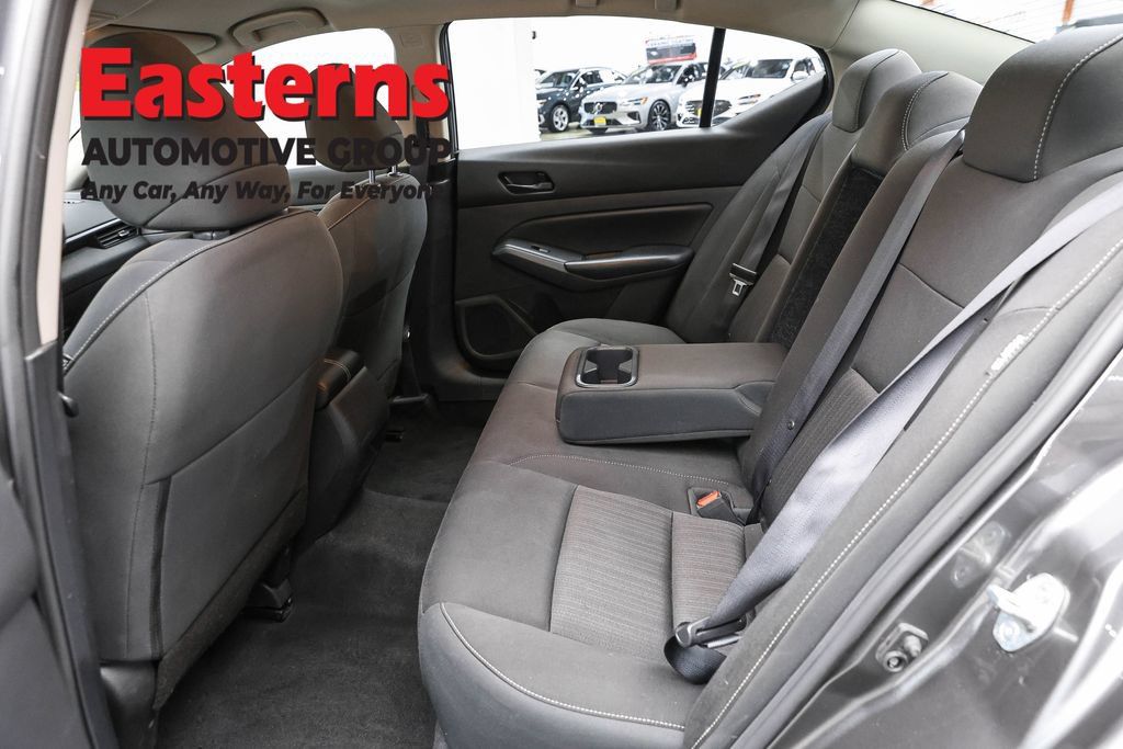 Used 2023 Nissan Altima 2.5 S FWD image 22