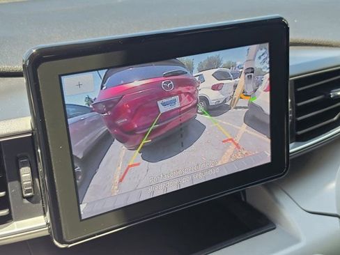 Used 2023 Ford Explorer XLT w/ Equipment Group 202A RWD image 23