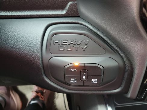 New 2026 RAM 2500 Big Horn AWD/4WD image 20